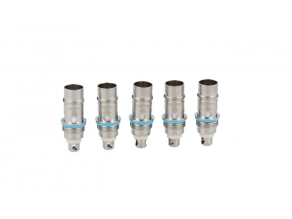 Aspire Nautilus Meshed 0,3 Ohm Verdampfer, der in einer Hochleistungs-Dampfvorrichtung installiert ist, demonstriert gleichmäßige Verdampfung.
